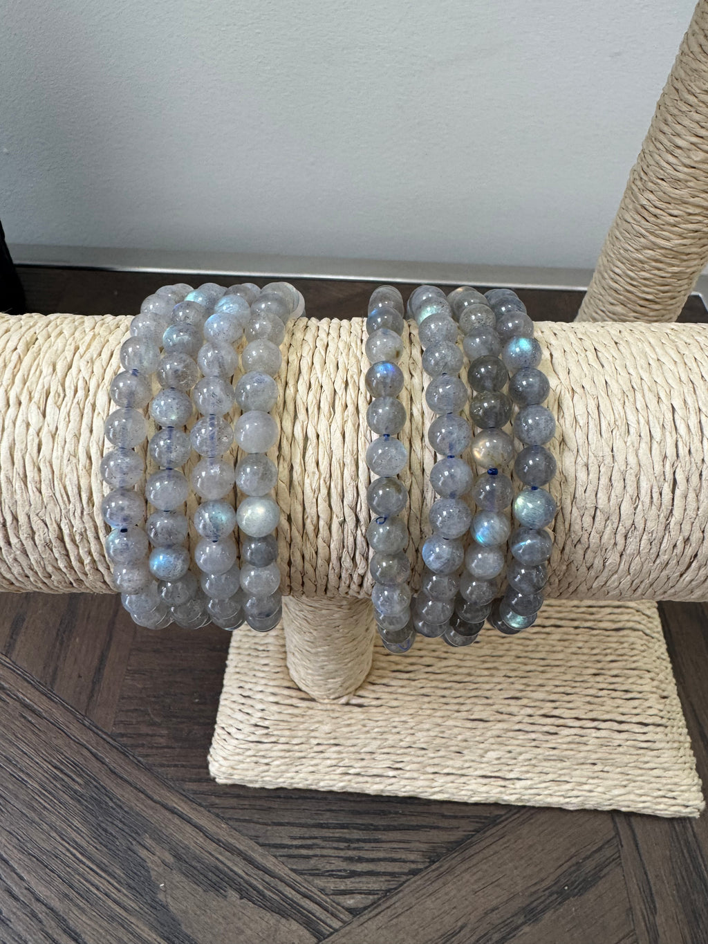 🌙 Labradorite 6mm Crystal Bracelet – Protection, Intuition & Transformation