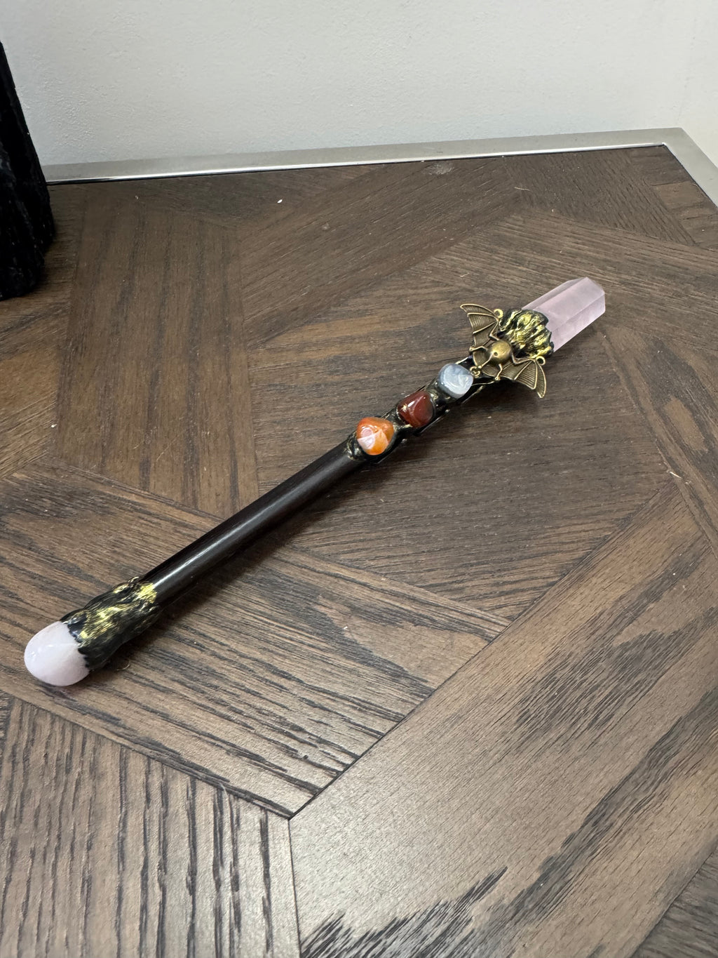 🦇 Rose Quartz Ritual Wand – The Night Guardian