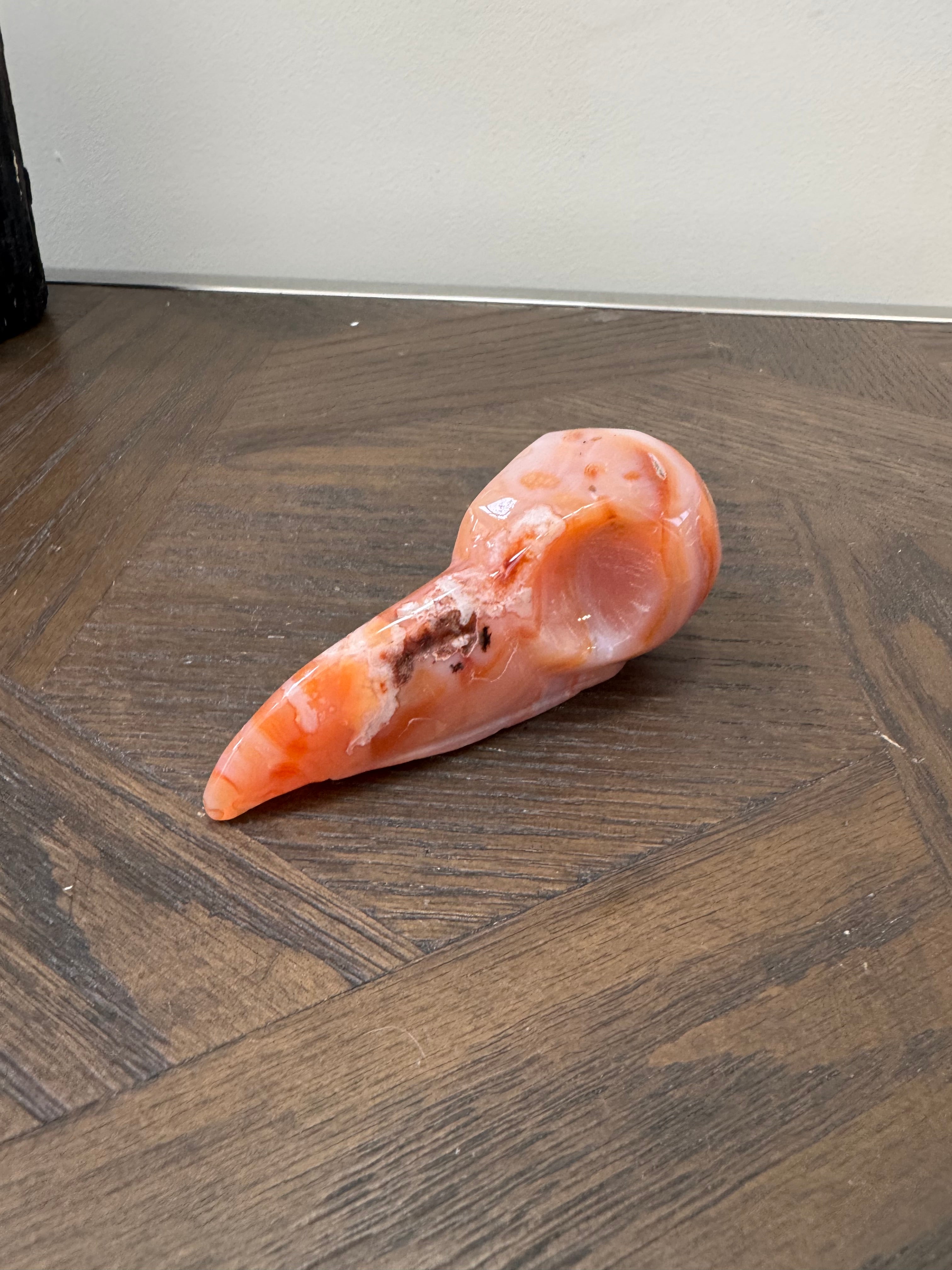 🔥 Carnelian Raven Skull – Confidence, Passion & Personal Power