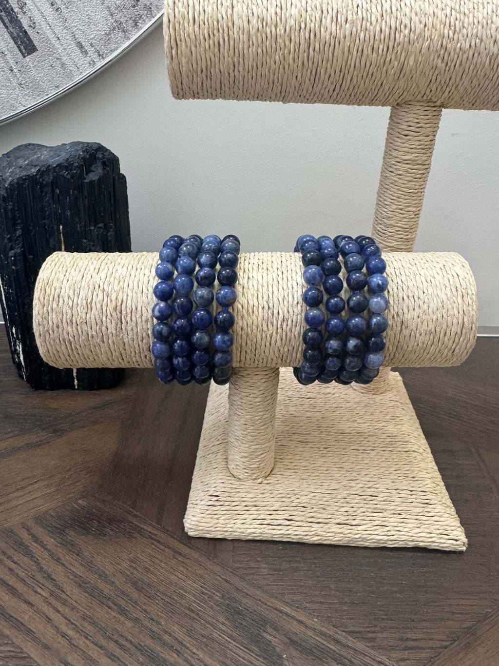 💙 Sodalite 8mm Crystal Bracelet – Intuition, Clarity & Communication