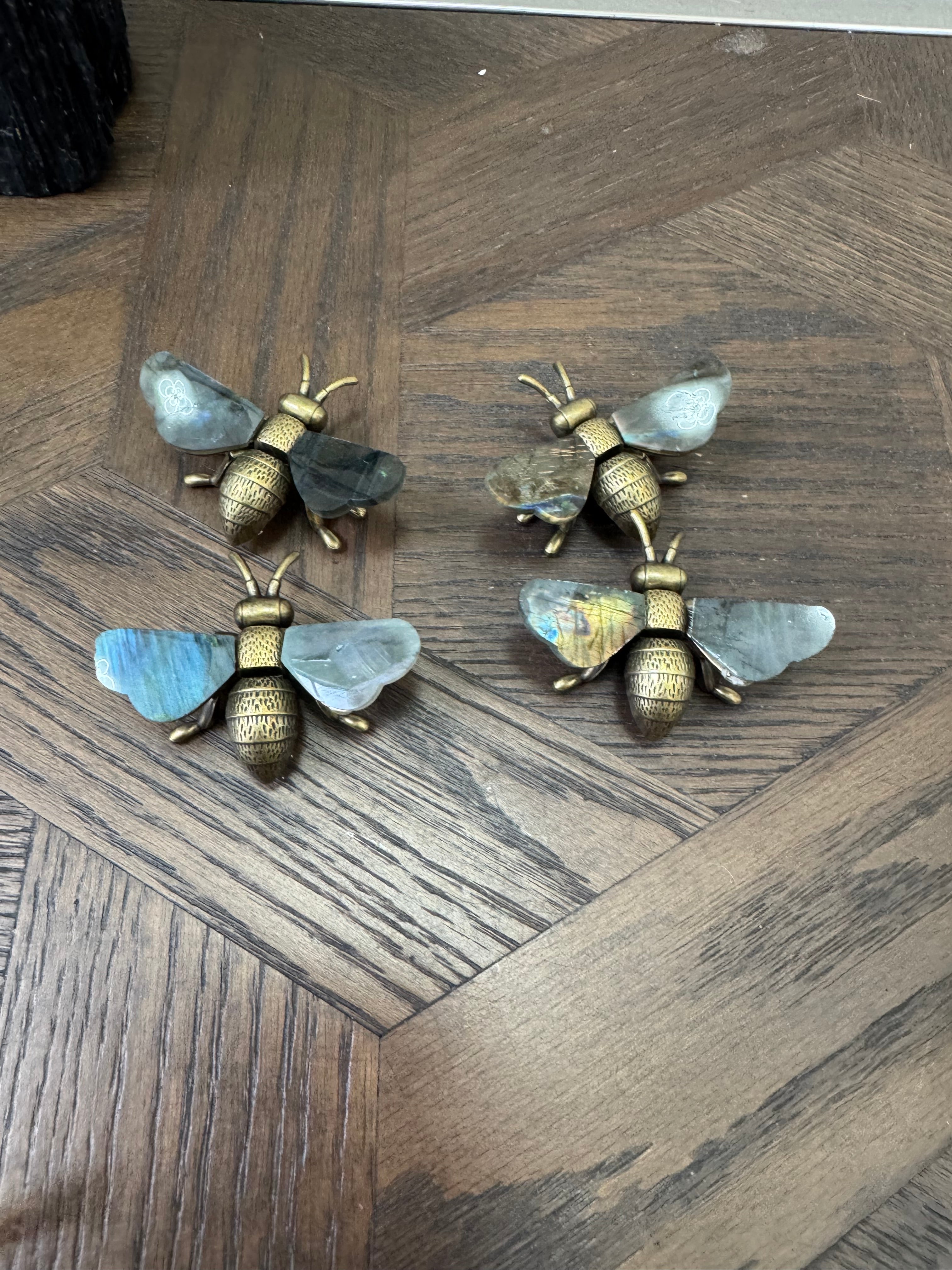 🐝 Labradorite Crystal Bee – Transformation, Protection & Magic
