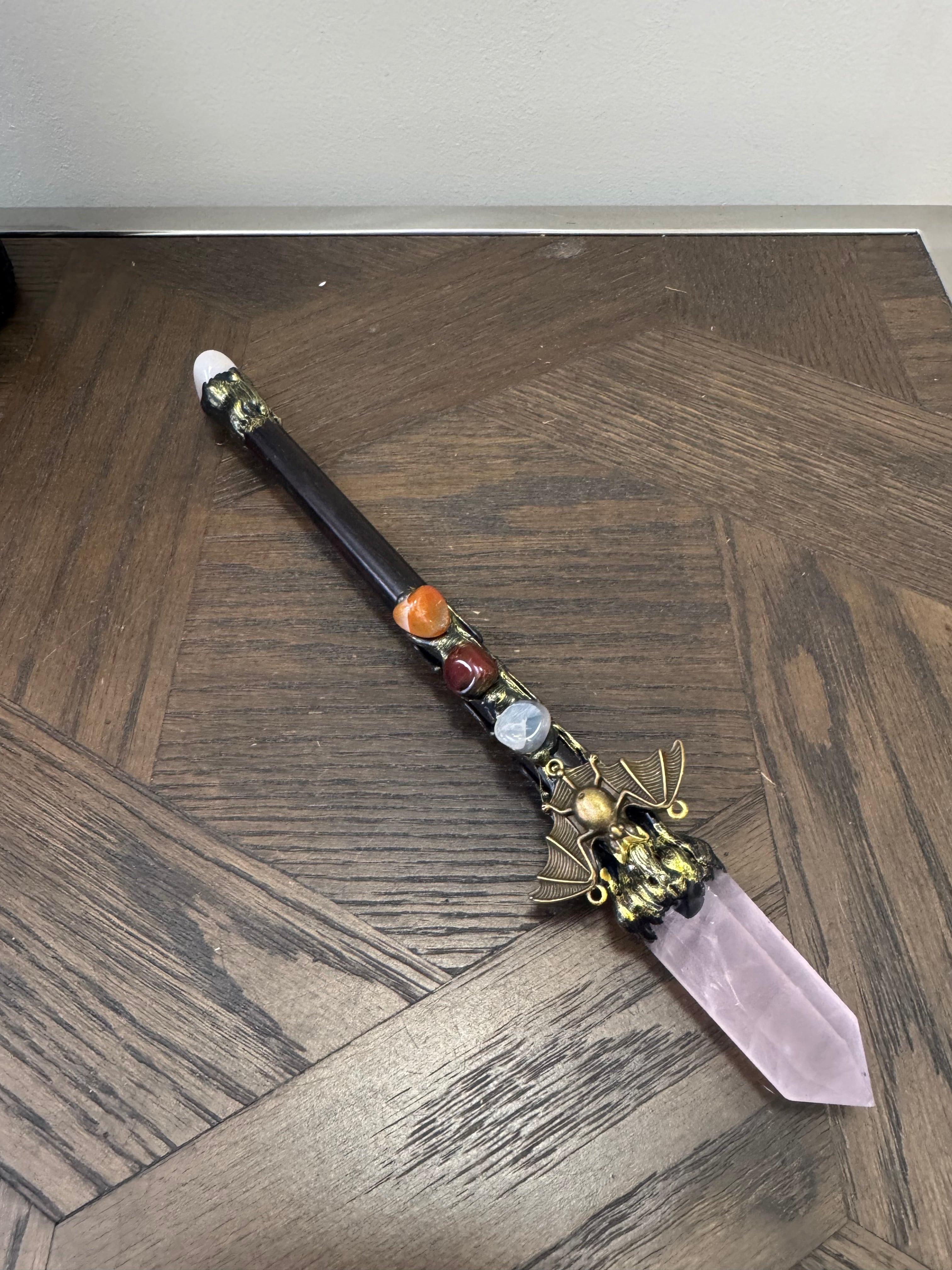 🦇 Rose Quartz Ritual Wand – The Night Guardian