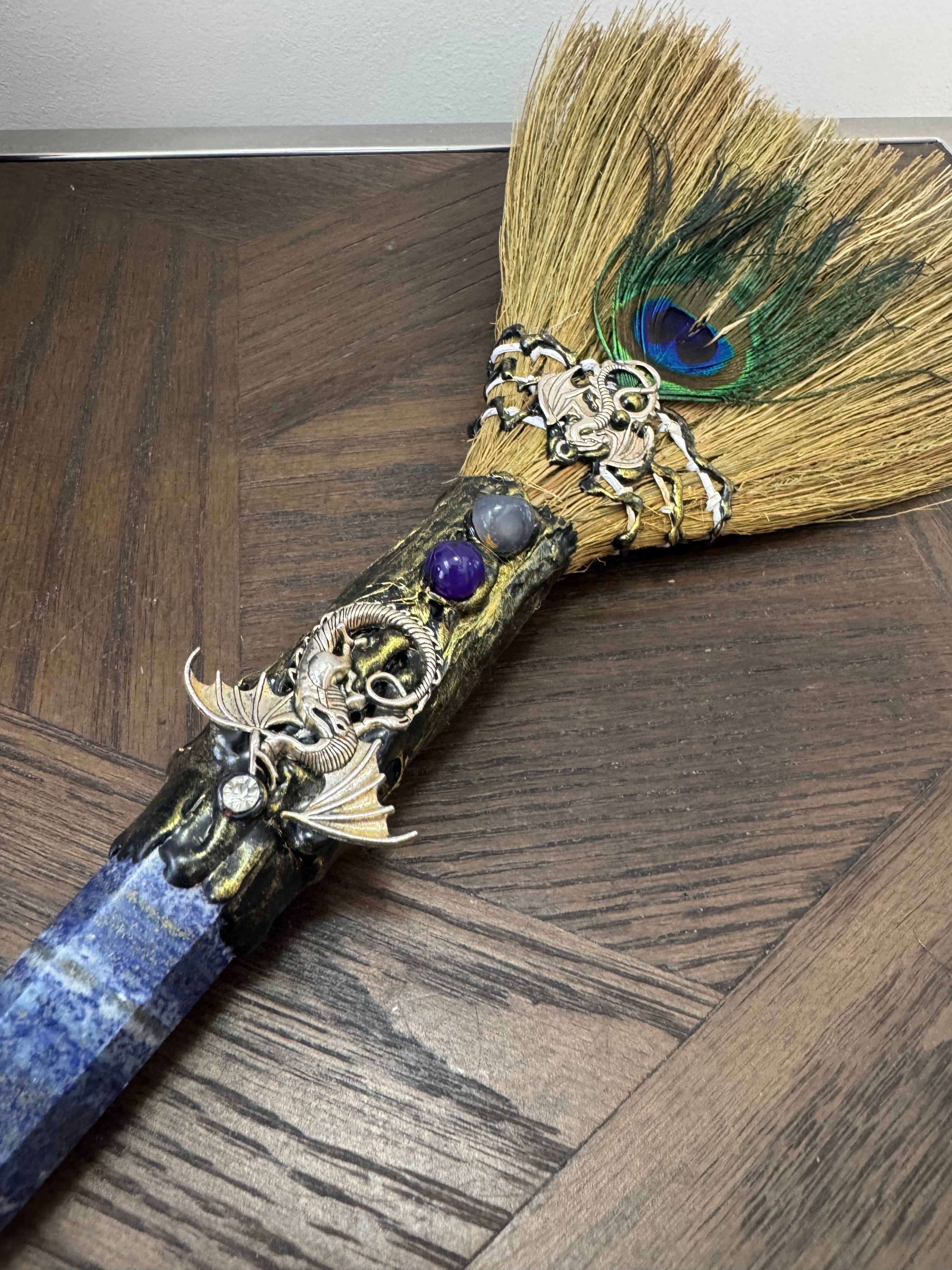 💙 Lapis Lazuli Ritual Besom – The Wisdom & Truth Broom