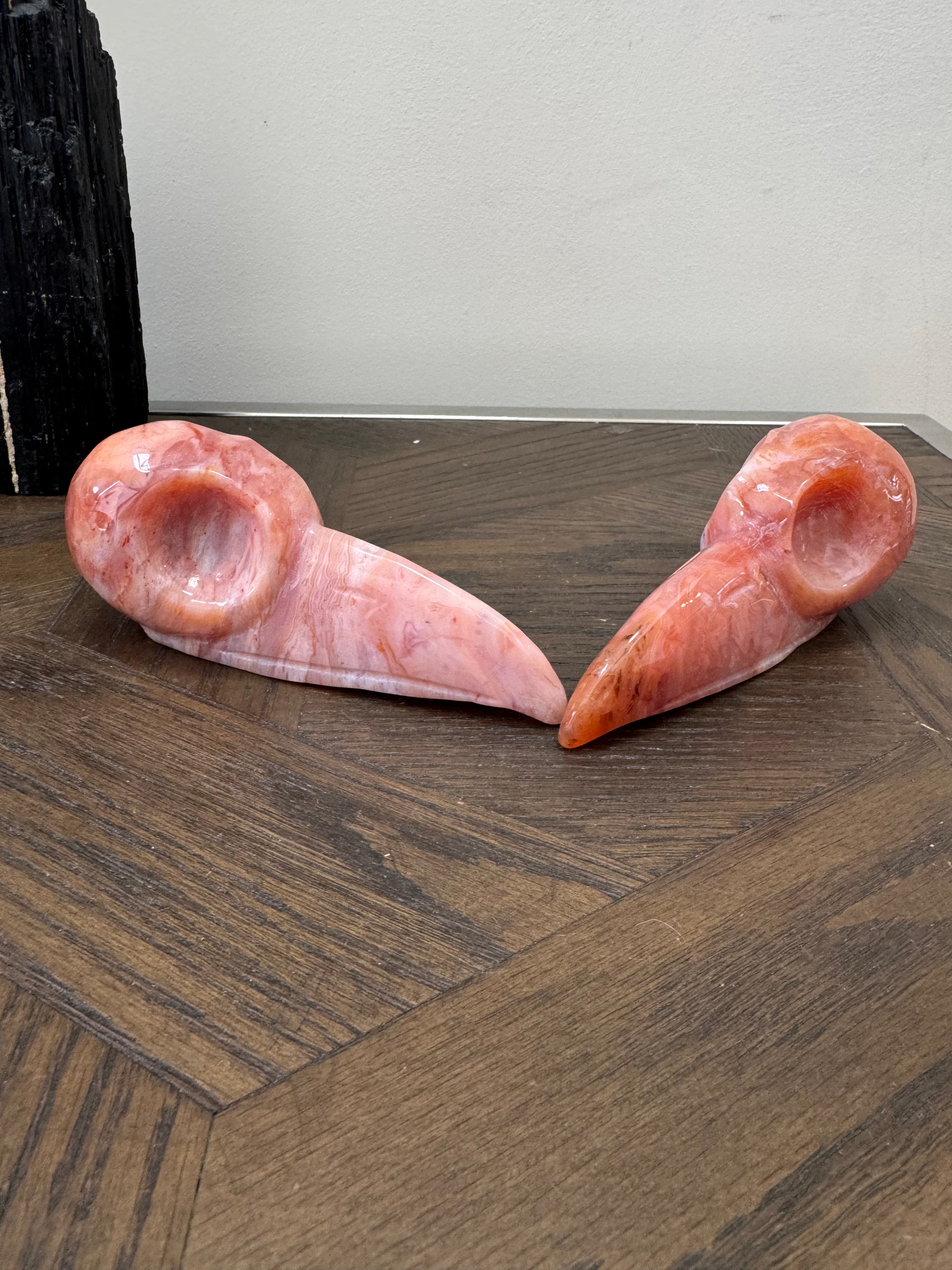 🔥 Carnelian Raven Skull – Courage, Confidence & Creative Fire