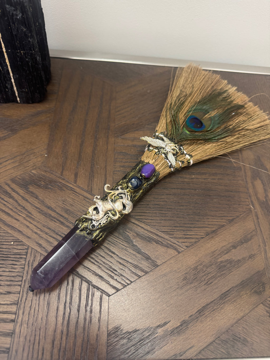 🔮 Amethyst Ritual Besom – Witch’s Broom
