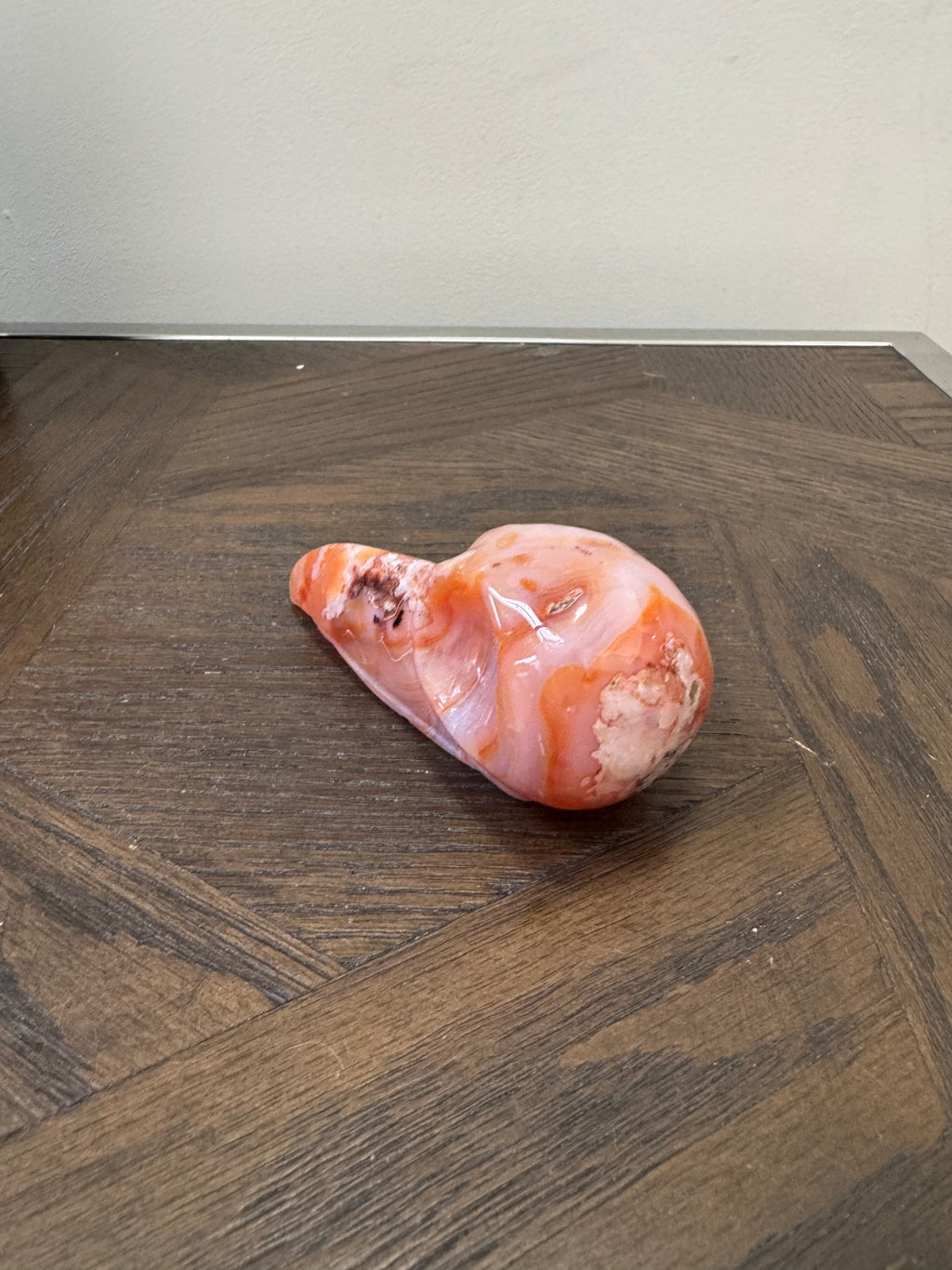 🔥 Carnelian Raven Skull – Confidence, Passion & Personal Power