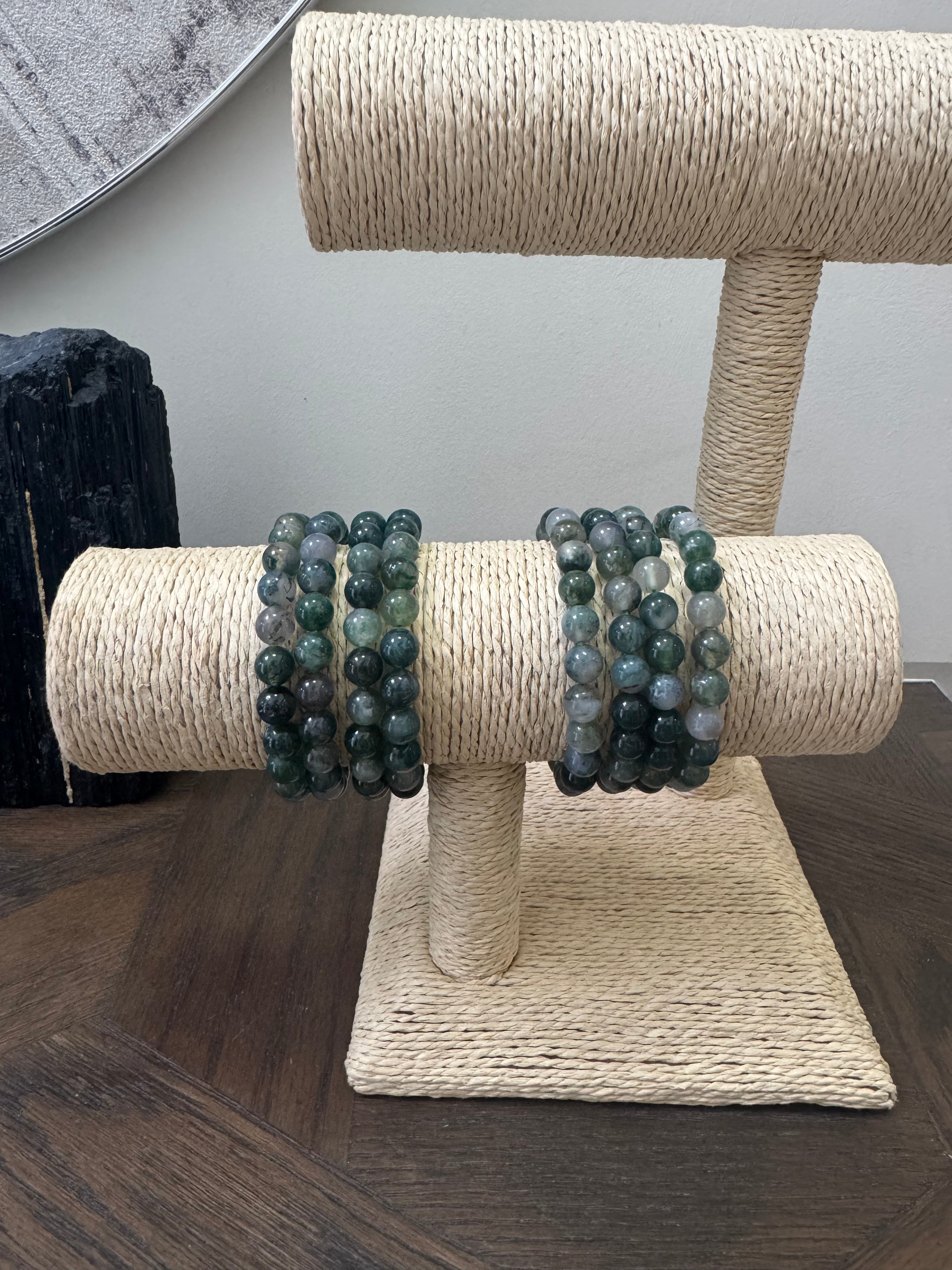 🌿 Green Moss Agate 8mm Crystal Bracelet – Growth, Abundance & New Beginnings