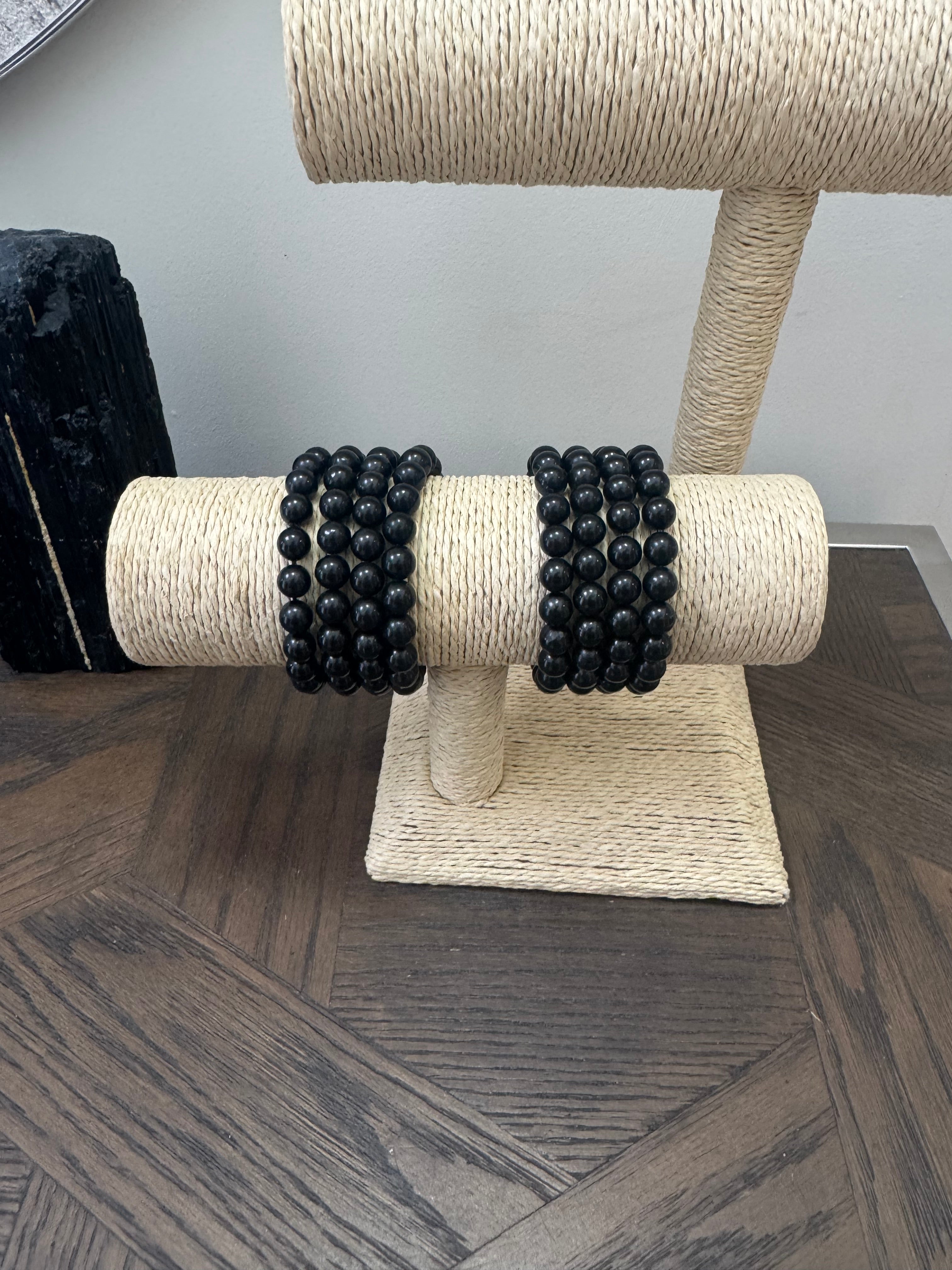 🖤 Shungite 8mm Crystal Bracelet – Protection, Grounding & Purification