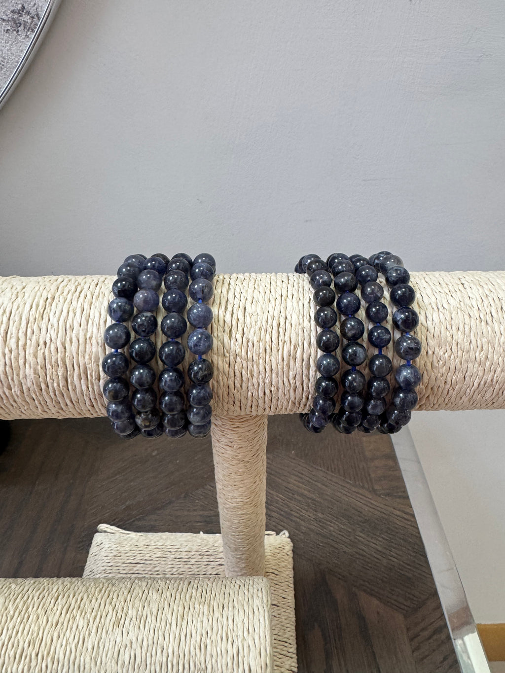 💙 Iolite Bracelet 8mm – Intuition, Clarity & Inner Vision