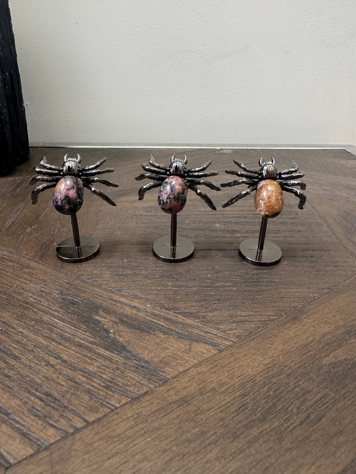 🕷️ Rhodonite Crystal Spiders ✨
