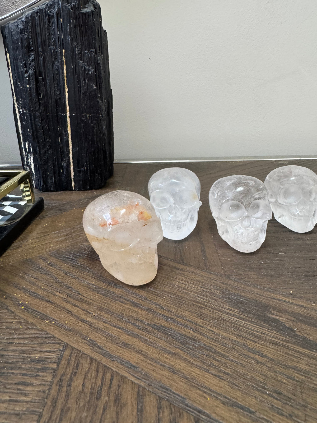 🤍 Clear Quartz Skull Carving – Clarity, Amplification & Spiritual Awakening