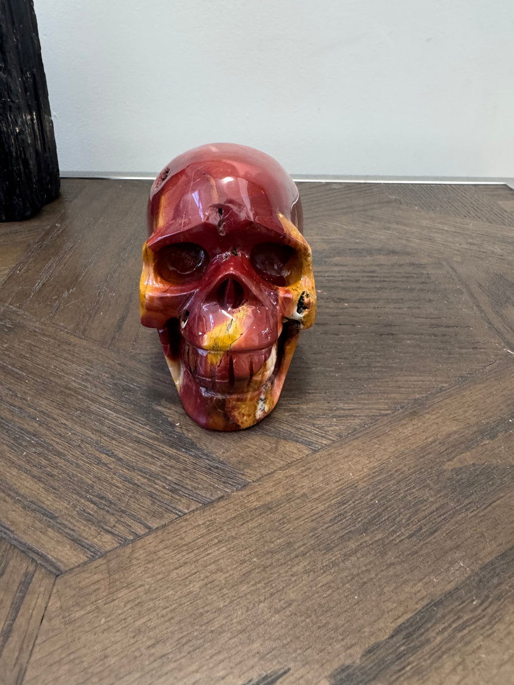 🔥 Mookaite Skull – Courage, Grounding & Personal Power