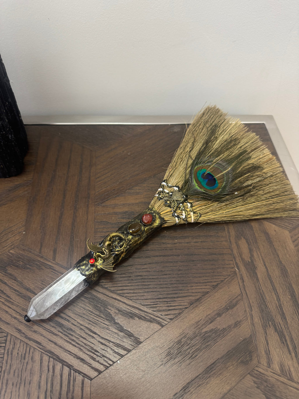 🤍 Clear Quartz Ritual Besom – The Amplification Broom