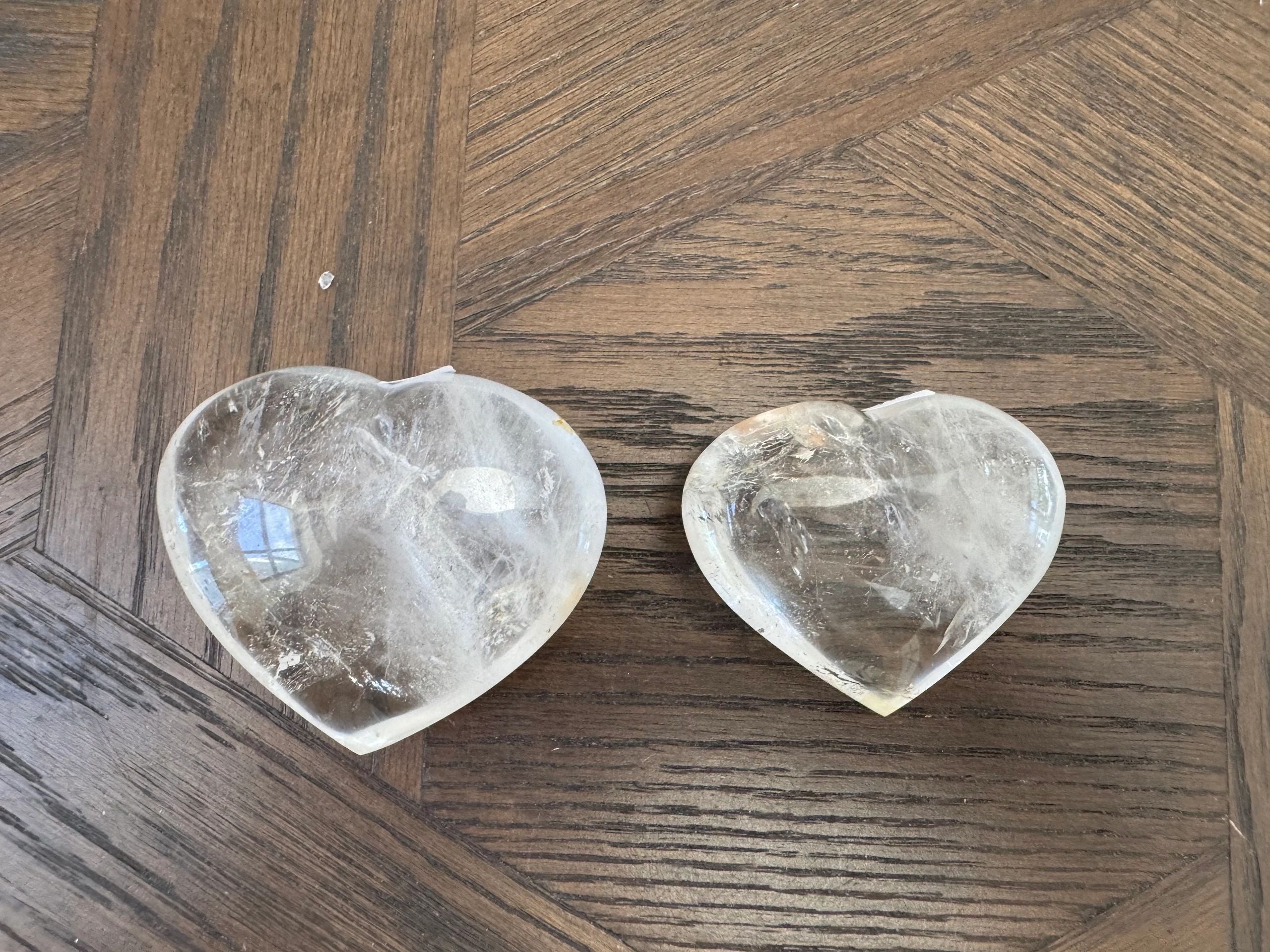 Natural Clear Quartz Heart Carving Crystal Specimen