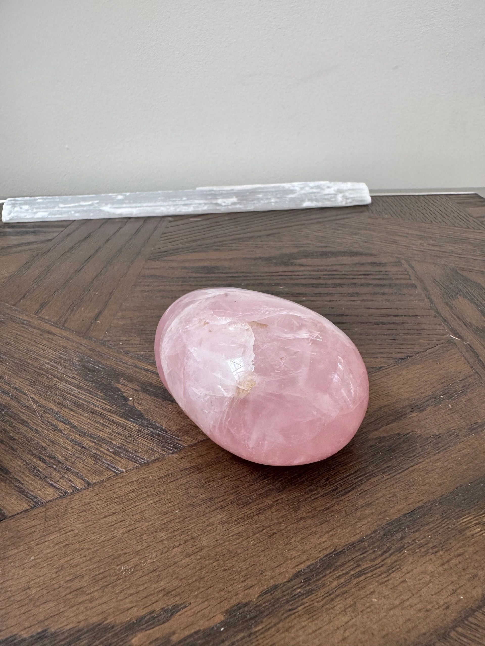 Natural Rose Quartz Polished Palm Stone Mineral Crystal Specimen