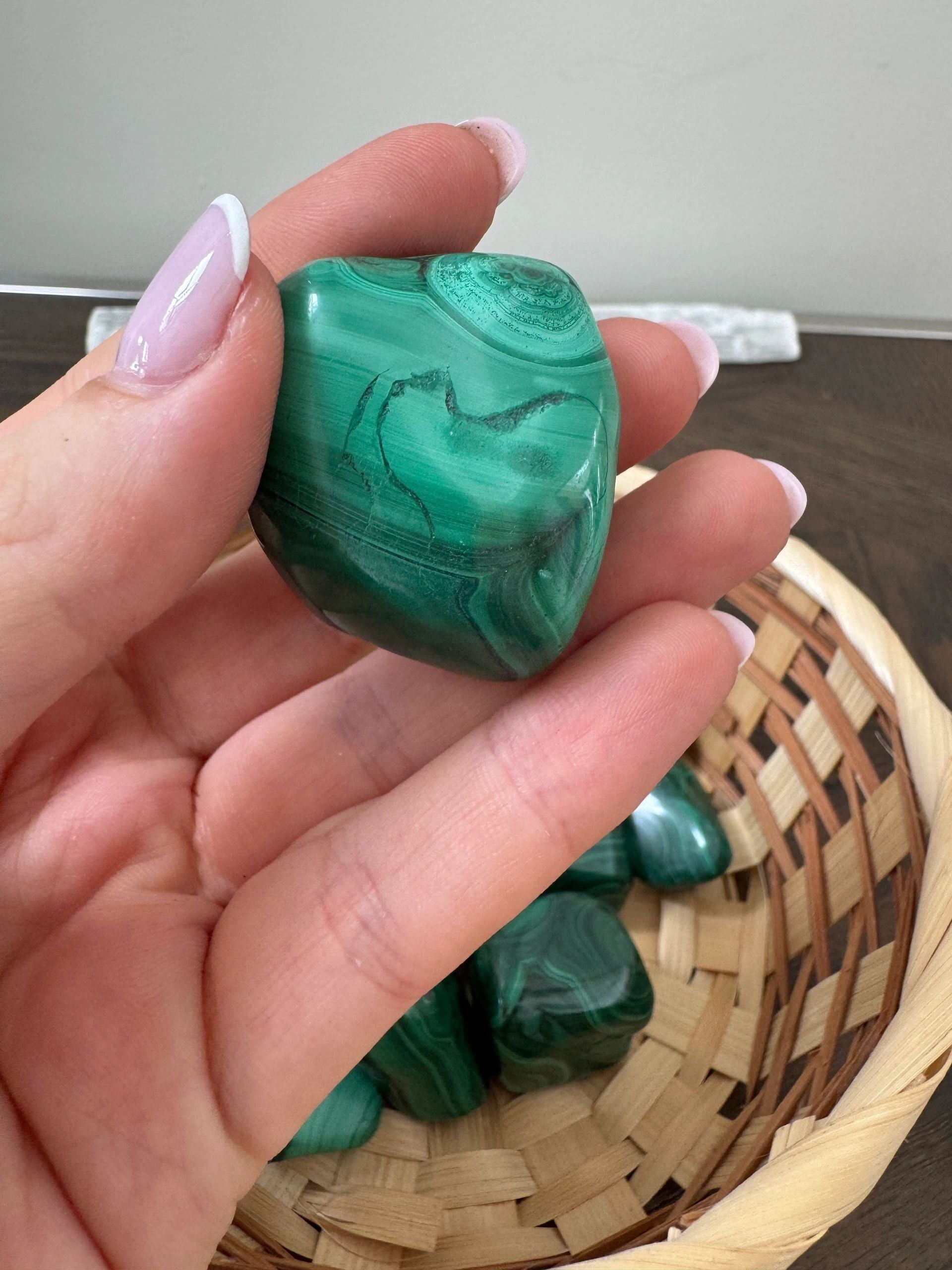 Natural Malachite Polished Palm Stone Mineral Crystal Specimen