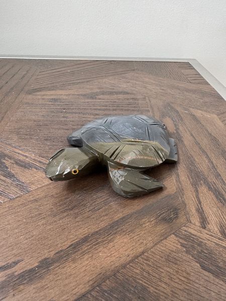 Kambaba Jasper Turtle Carving