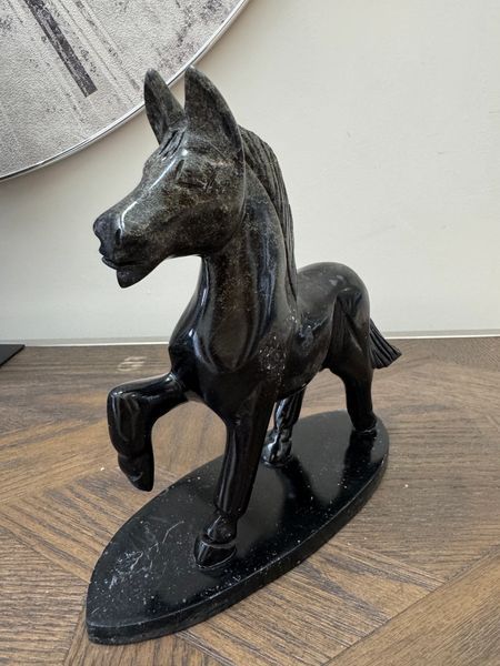 Natural Emerald Biotite Horse Carved Crystal Specimen