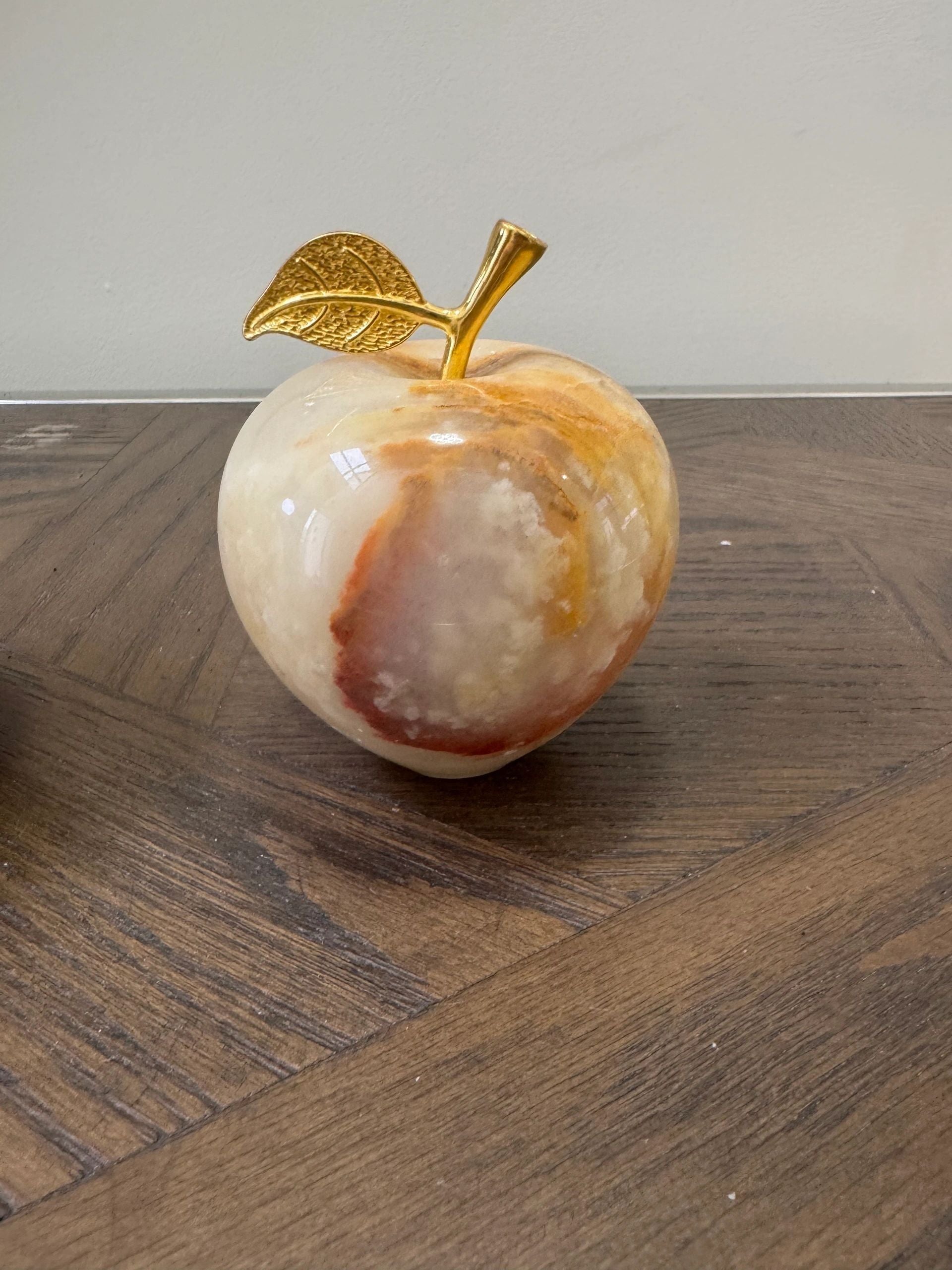 Natural Onyx Hand Carved Apple Crystal Specimen