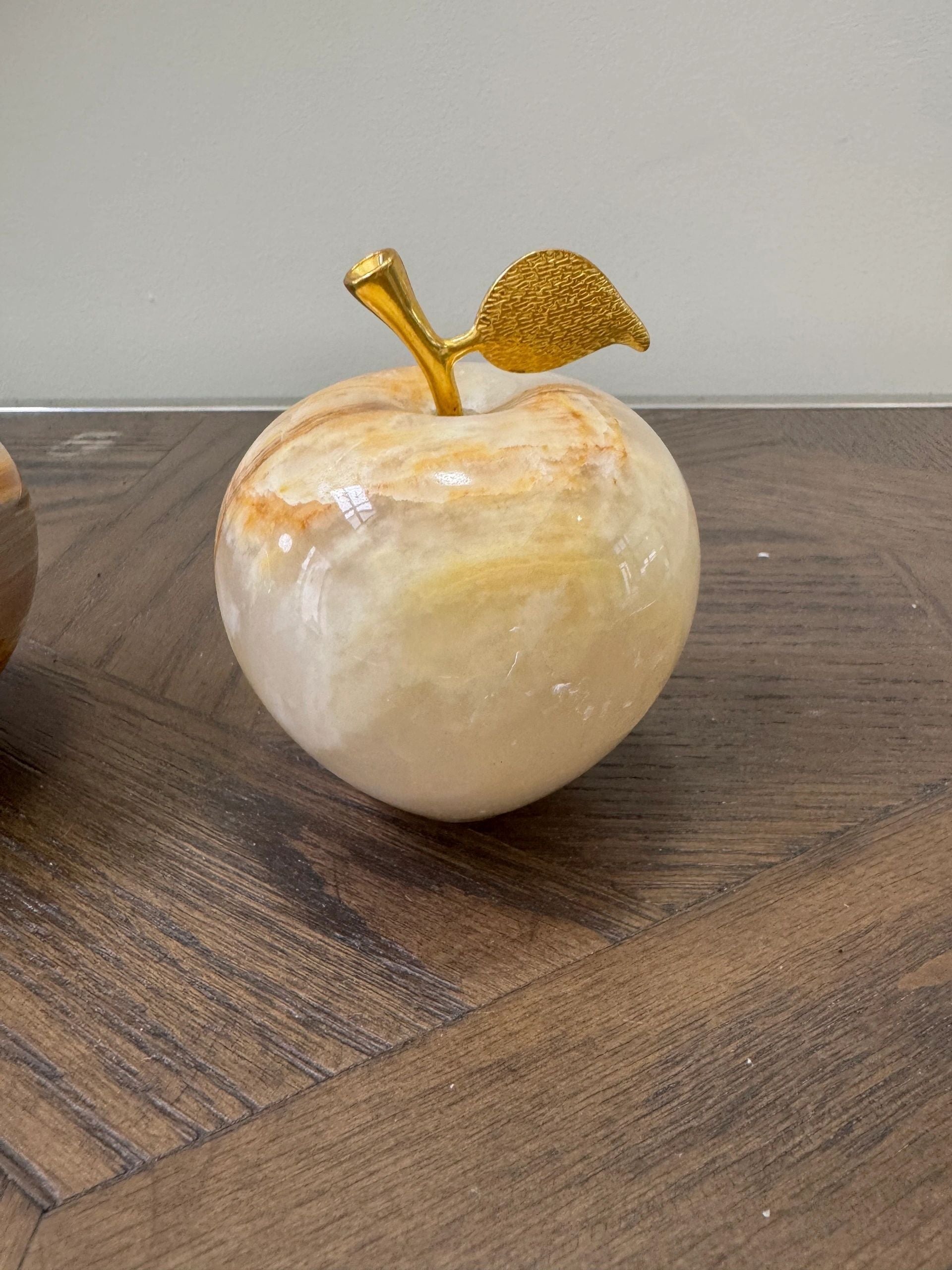 Natural Onyx Hand Carved Apple Crystal Specimen
