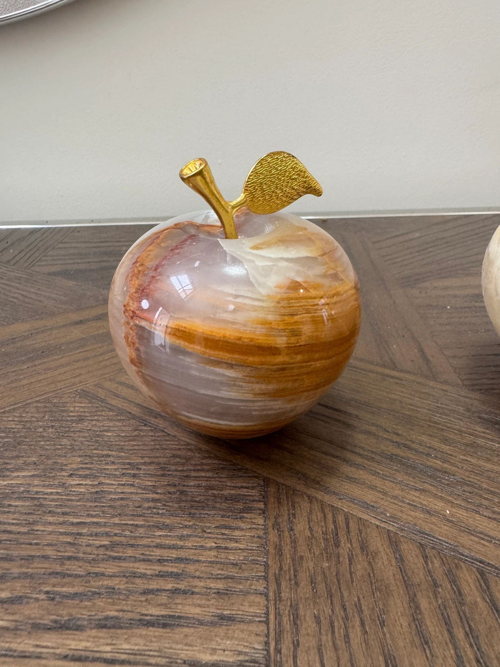 Natural Onyx Hand Carved Apple Crystal Specimen