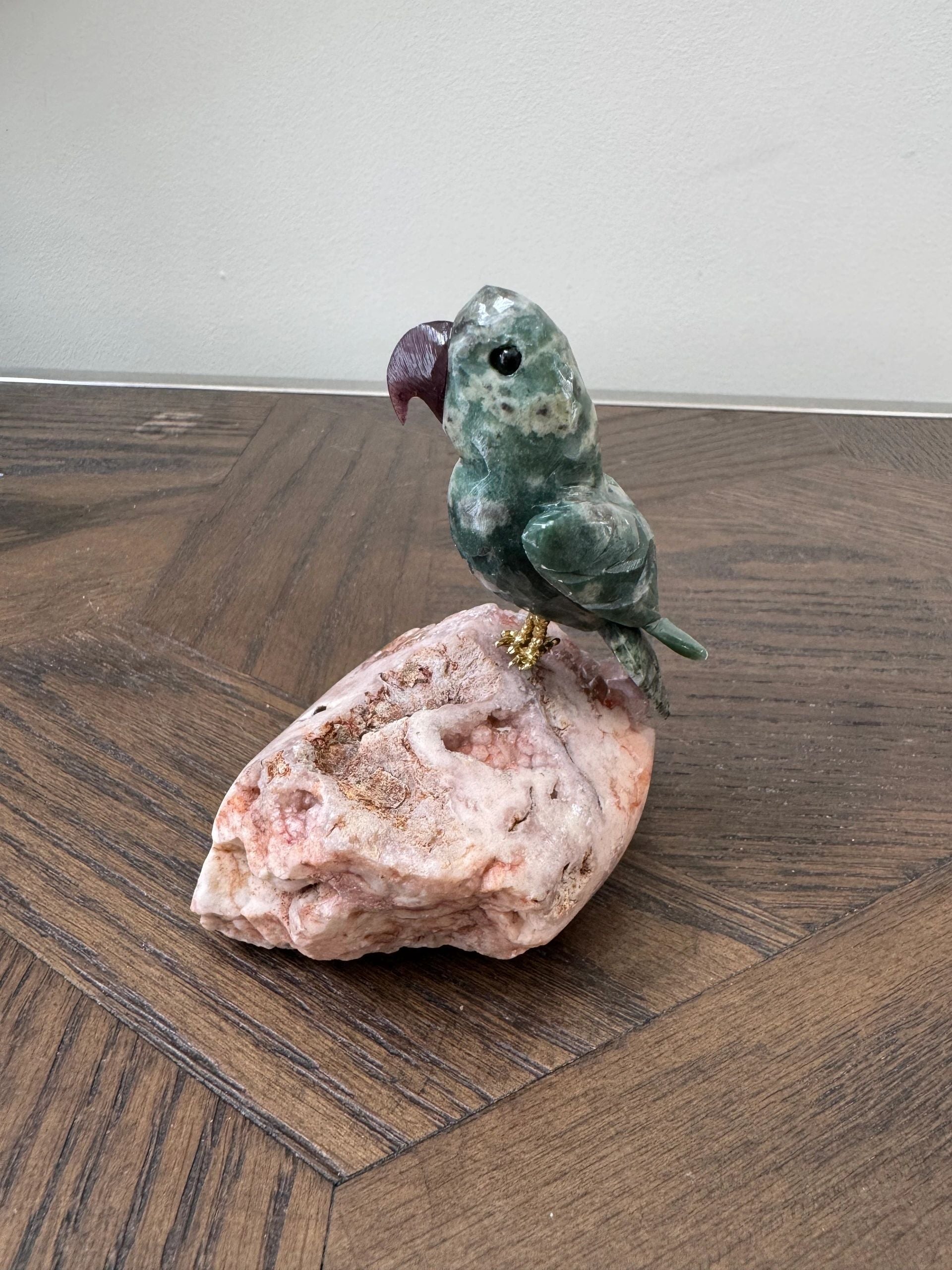 Natural Green Jasper Parrot Carving Crystal Specimen