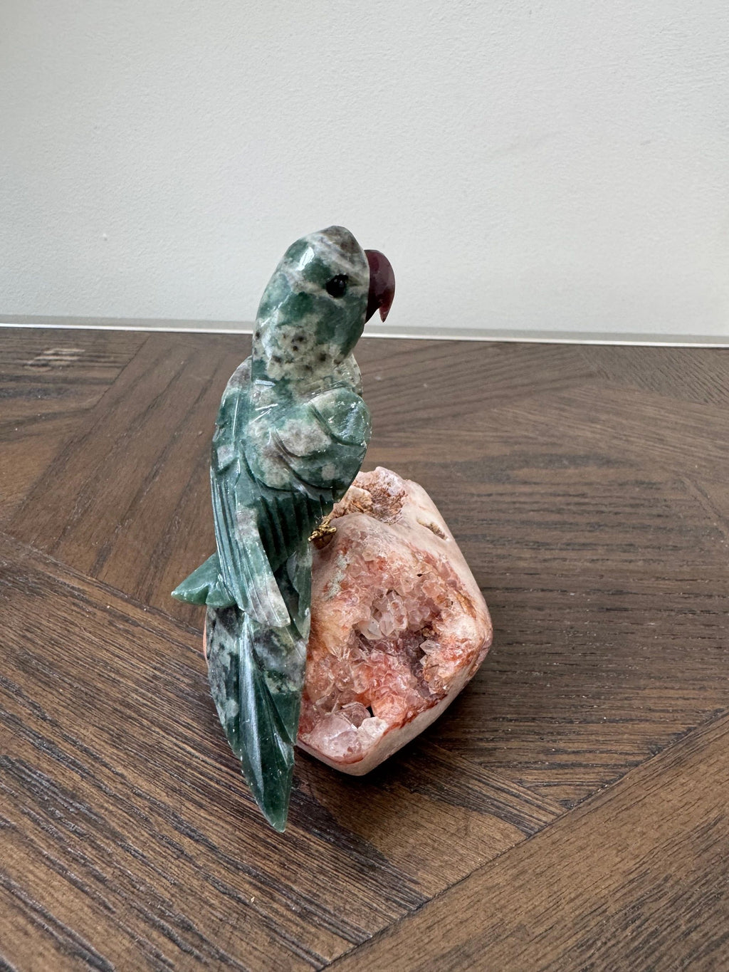 Natural Green Jasper Parrot Carving Crystal Specimen